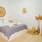 Avgerinos Deluxe Bed & Breakfast 4*