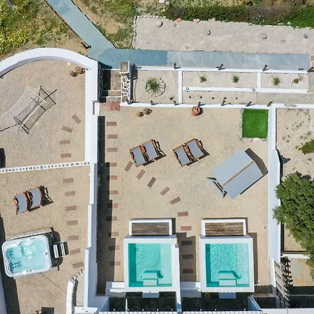 Avgerinos Deluxe 4*