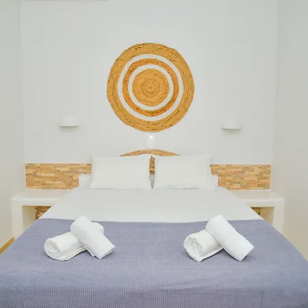 Avgerinos Deluxe 4*